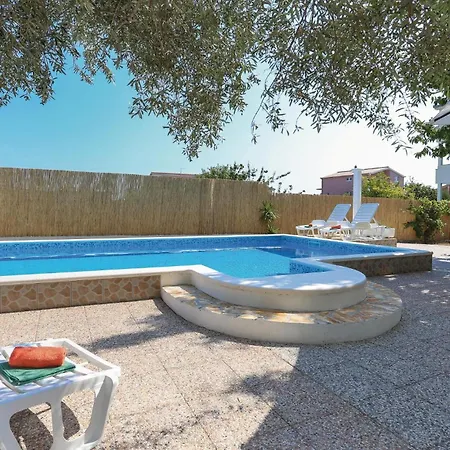 Stunning In Kastel Novi With Kitchen *